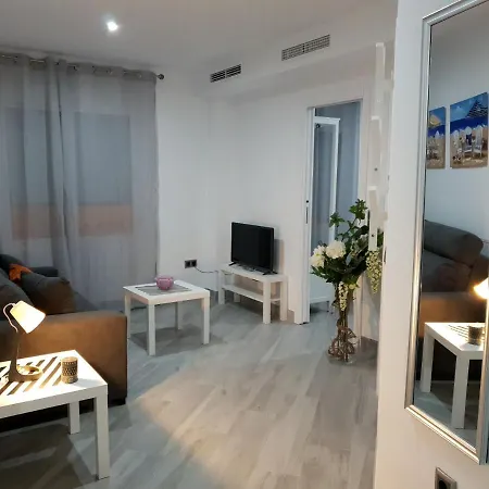 Апартаменты Gran Plaza De Нерха