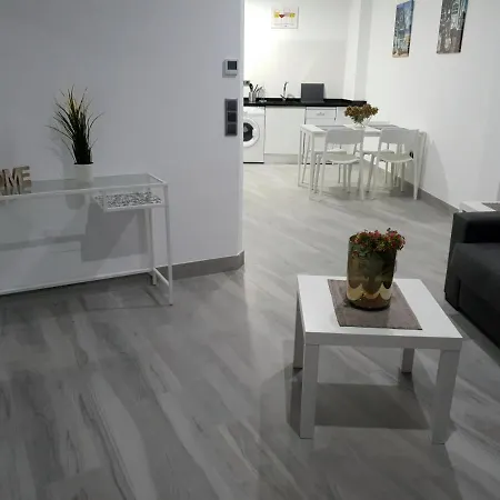 Gran Plaza De Апартаменты Нерха