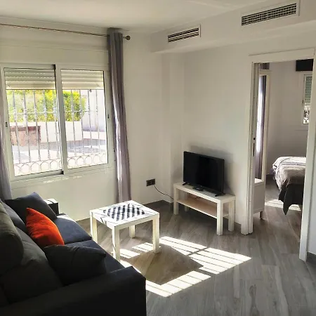 Апартаменты Gran Plaza De Нерха