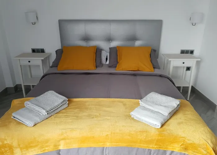 Gran Plaza De Apartamento Nerja